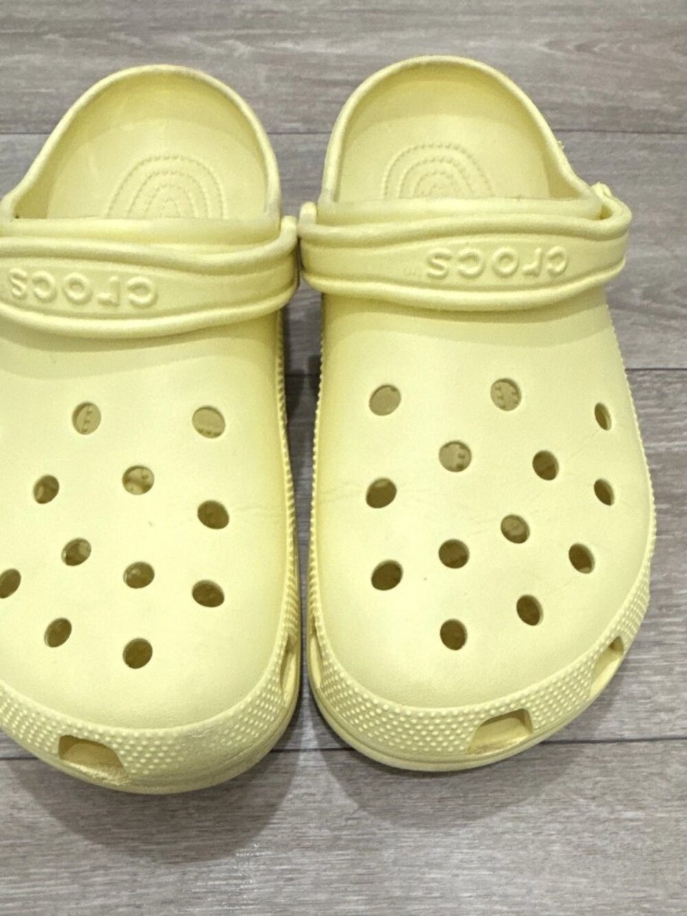 Vintage Crocs Classic Cayman Clogs Yellow Men's Size 12